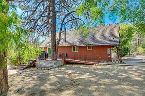< 2 Mi to Dtwn: Prescott Cabin w/ Furnished Deck