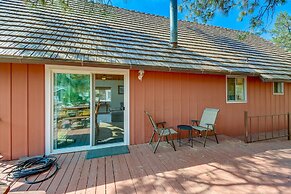 < 2 Mi to Dtwn: Prescott Cabin w/ Furnished Deck