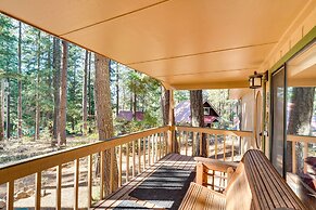 Ronald Cabin w/ Private Deck: Near Cle Elum Lake!