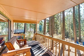Ronald Cabin w/ Private Deck: Near Cle Elum Lake!