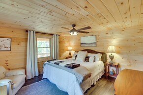 Secluded Cabin w/ Mtn Views ~ 33 Mi to Bigfork!