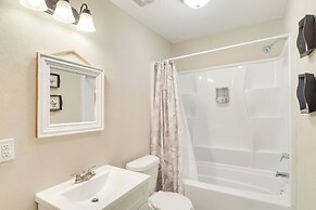 Hemphill Vacation Rental w/ Pool, Walk to Lake!