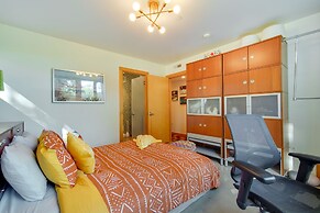 Riverfront Libertyville Retreat w/ Outdoor Kitchen