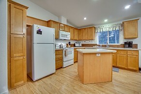 Pet-friendly Cascade Vacation Rental w/ Fire Pit!