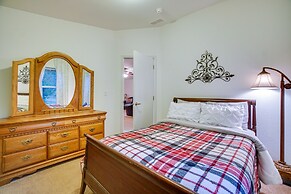 Pet-friendly Cascade Vacation Rental w/ Fire Pit!