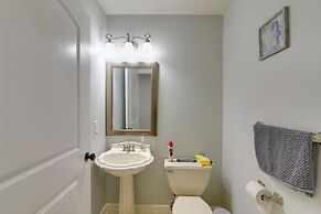 Elegant Houston Home w/ Gazebo & Game Room!