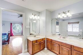 Elegant Houston Home w/ Gazebo & Game Room!