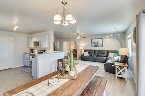 Gold Canyon Vacation w/ Private Patio & Fire Pit!