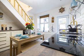 Morecambe Bay Cottage- Hot Tub/ Jacuzzi/sauna