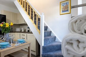 Morecambe Bay Cottage- Hot Tub/ Jacuzzi/sauna