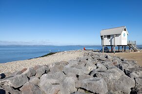 Morecambe Bay Cottage- Hot Tub/ Jacuzzi/sauna