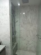 Eaton Residences KLCC by Luna