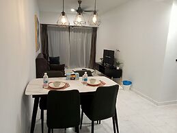 Eaton Residences KLCC by Luna