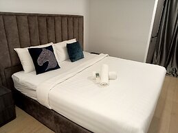 Eaton Residences KLCC by Luna