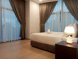 Eaton Residences KLCC by Luna