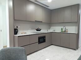 Eaton Residences KLCC by Luna