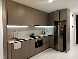 Eaton Residences KLCC by Luna