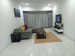 Eaton Residences KLCC by Luna