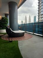 Eaton Residences KLCC by Luna