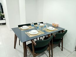 Eaton Residences KLCC by Luna