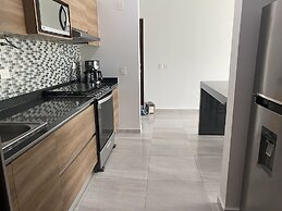 Long Island Madison R14