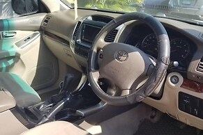 Captivating 2-bed Town-house in Kingston