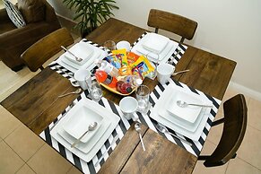 Captivating 2-bed Town-house in Kingston