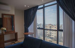 Al-Istiklal Suites