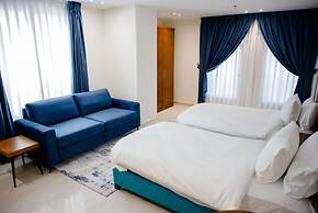 Al-Istiklal Suites