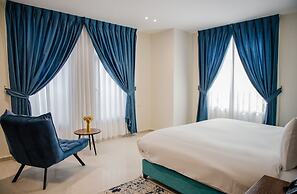 Al-Istiklal Suites
