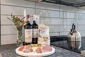 E Passyunk Ave 1BR Gem Prime Location