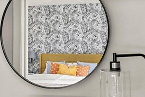 E Passyunk Ave 1BR Gem Prime Location