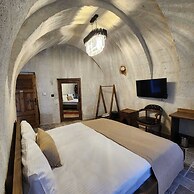Noah's Ark Cave Hotel