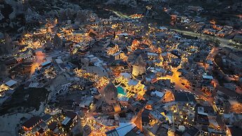 Noah's Ark Cave Hotel