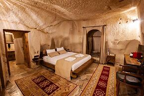 Noah's Ark Cave Hotel