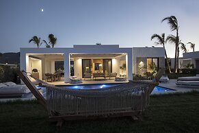 TAF Beach Villas with Tesla