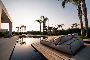 TAF Beach Villas with Tesla