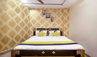 Itsy Hotels Yogeshwara Grand