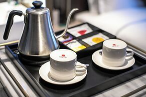 Housekeeper Hotel Beijing Road Branch