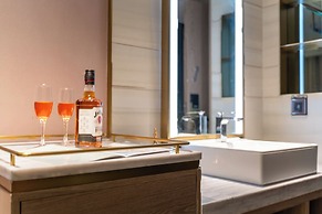 Housekeeper Hotel Beijing Road Branch