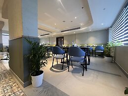 Presidency Airport Hotel