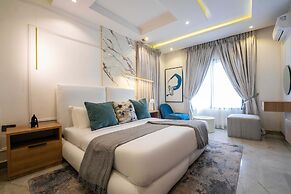 George Residence Banana Island