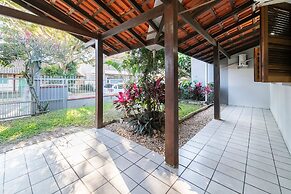 914B - Casa 3 dormitórios em Bombas SC