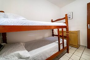 914B - Casa 3 dormitórios em Bombas SC