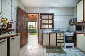 914B - Casa 3 dormitórios em Bombas SC