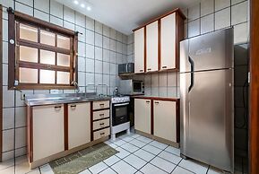 914B - Casa 3 dormitórios em Bombas SC