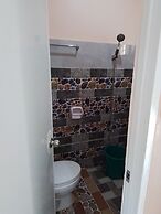 F. Ponce de Leon Road