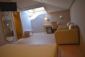 Hotel Rezidenca Desaret