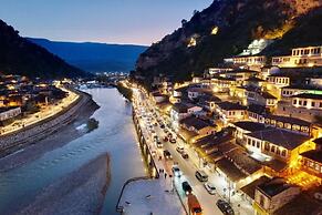 HOTEL & TRADITIONAL FOOD ANSEL