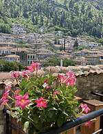 HOTEL & TRADITIONAL FOOD ANSEL